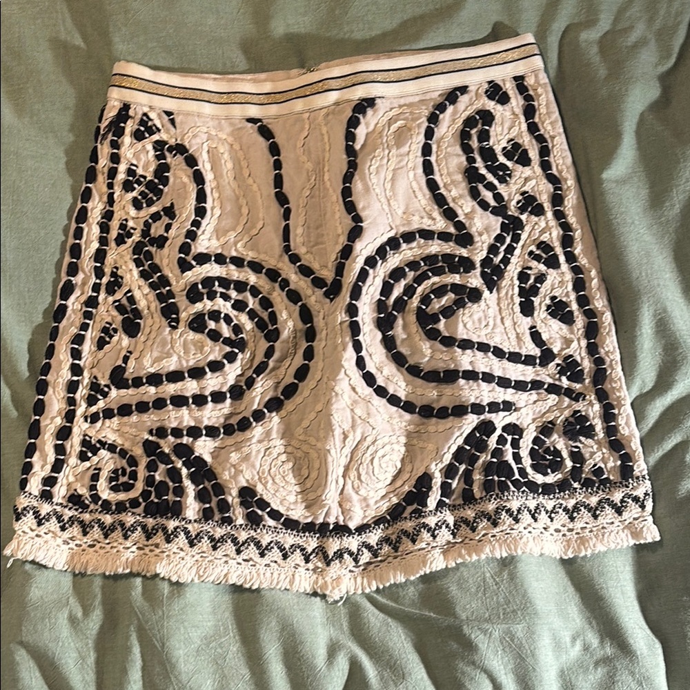 Elegant Black and Cream Embroidered Skirt